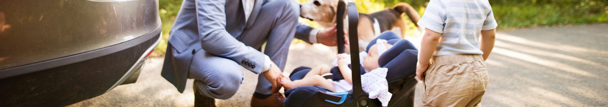 How to carry a car seat