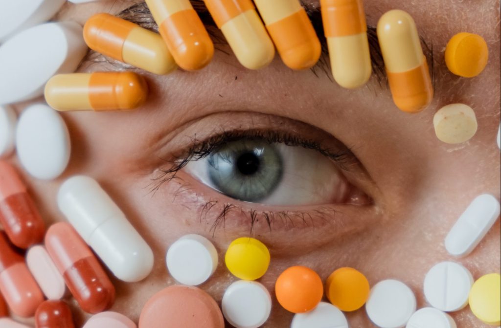 Can you take antibiotics while breastfeeding