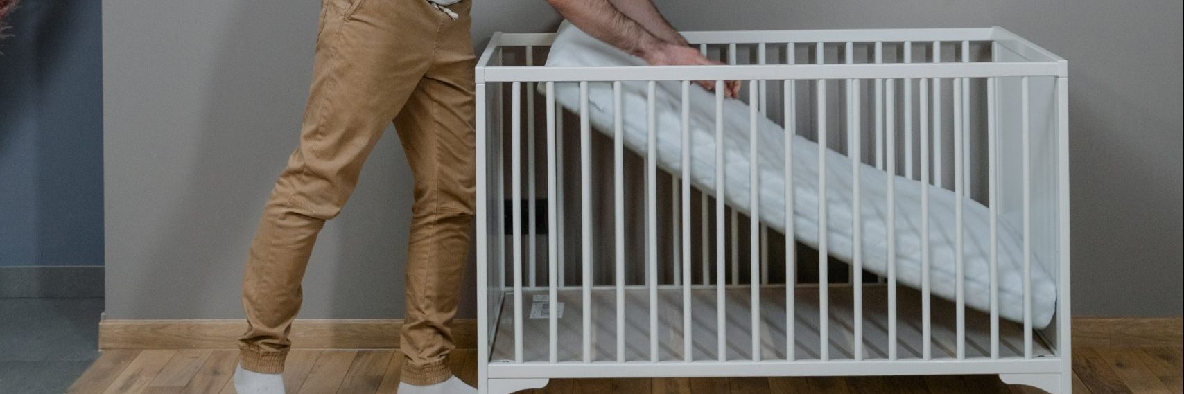 When to Lower Crib Mattress Essential Guidelines to Safeguard Your