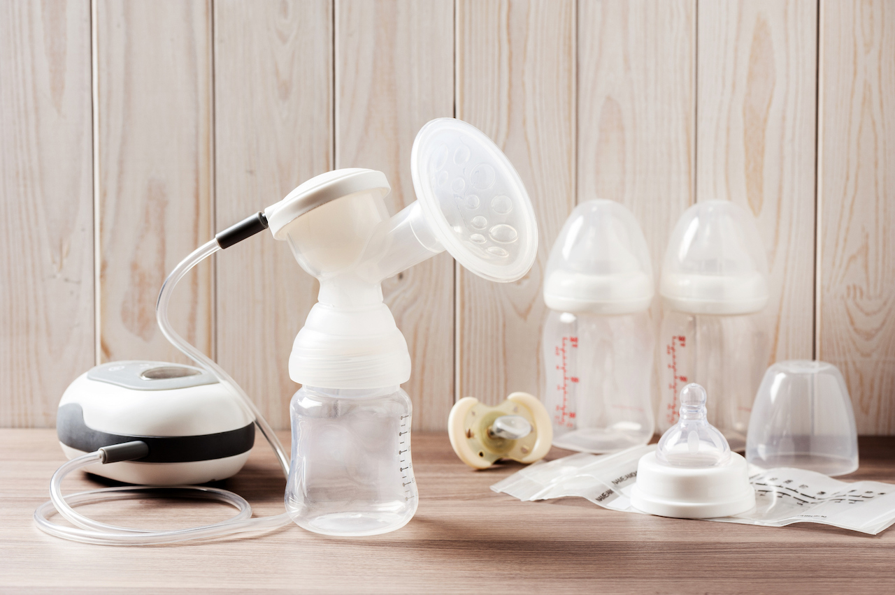 Breastfeeding vs Pumping